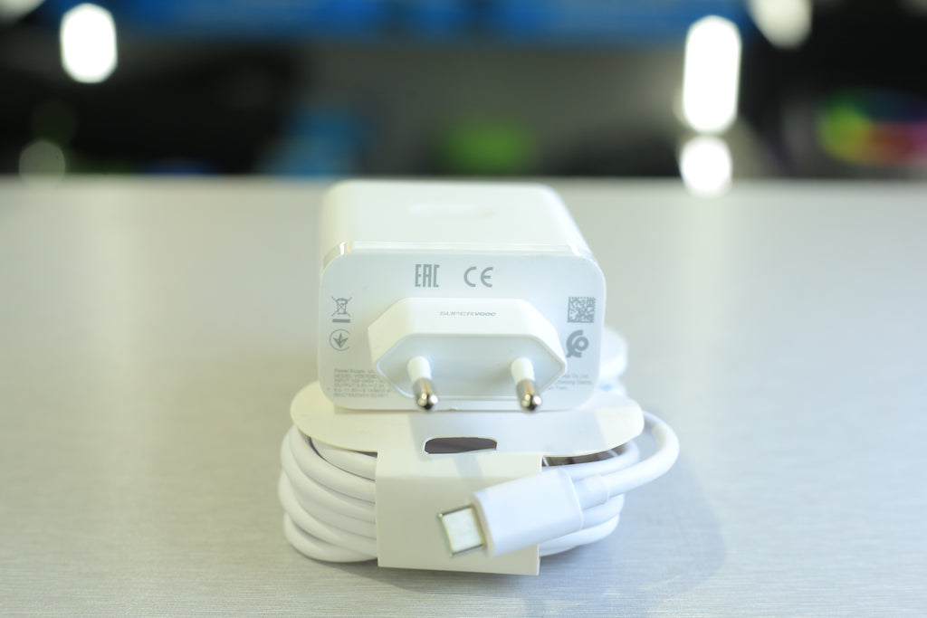 Original Charger OPPO 67W  ( شاحن اوبو صلي )