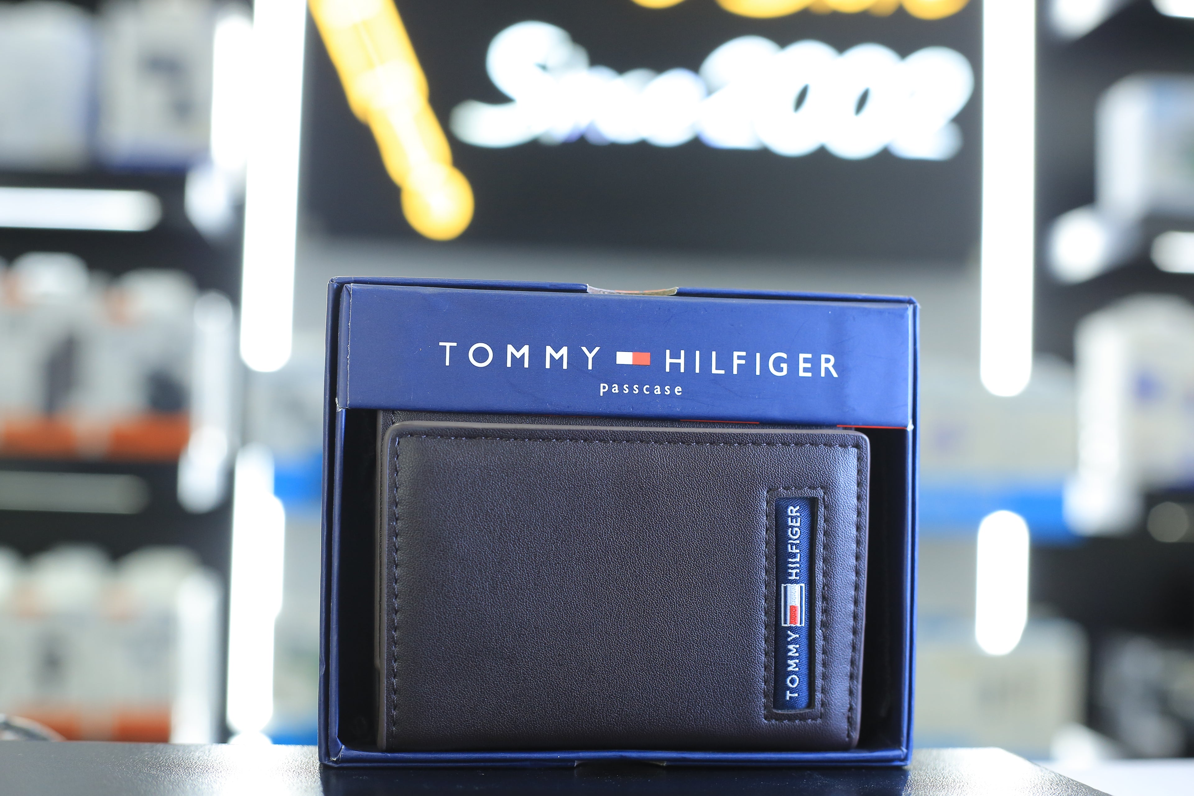 Wallet Tomy